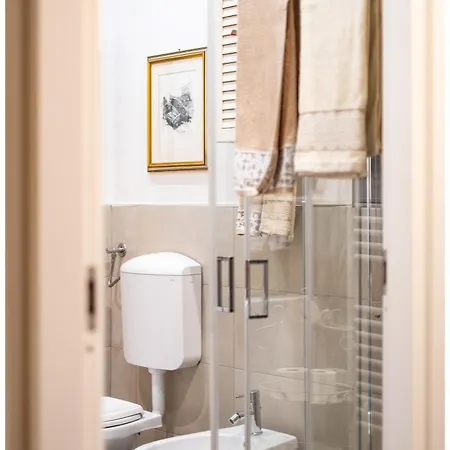 Brixia Cozy Attic In The Historic Center Apartmán *